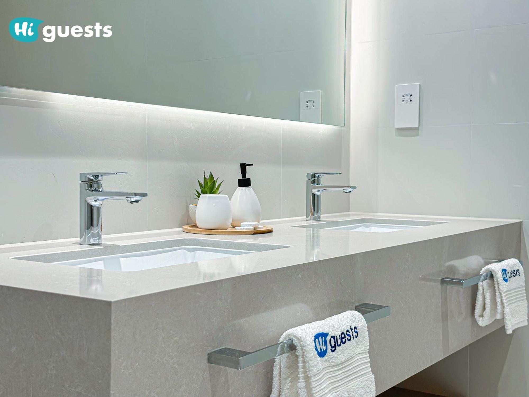 Higuests - Ocean Views And Comfort In La Vie, Jbr Dubai Buitenkant foto